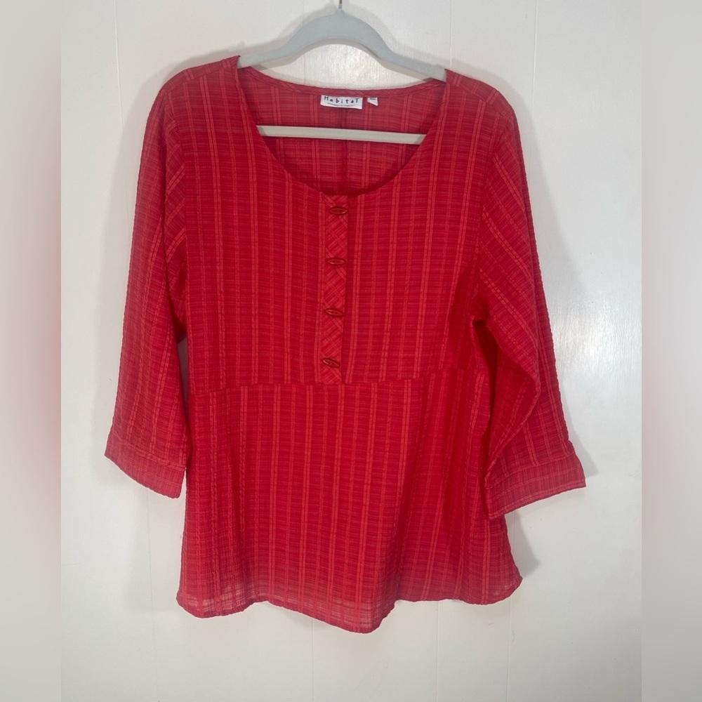 Habitat Red Henley Pullover Textured 3/4 Sleeves Semi Sheer Blouse Size Medium